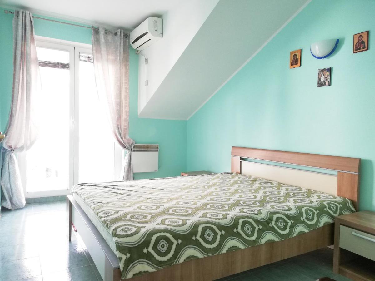 Apartment Azalea Of Budua Esterno foto
