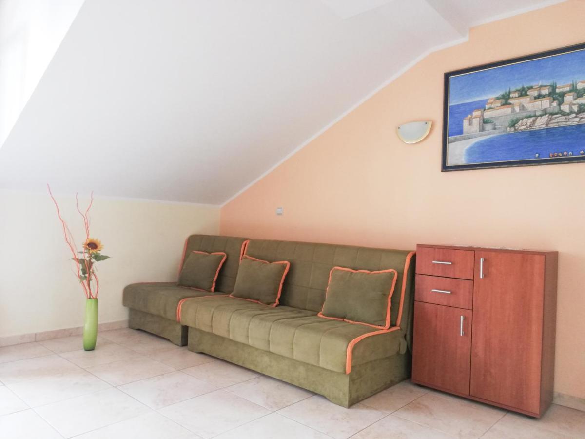 Apartment Azalea Of Budua Esterno foto