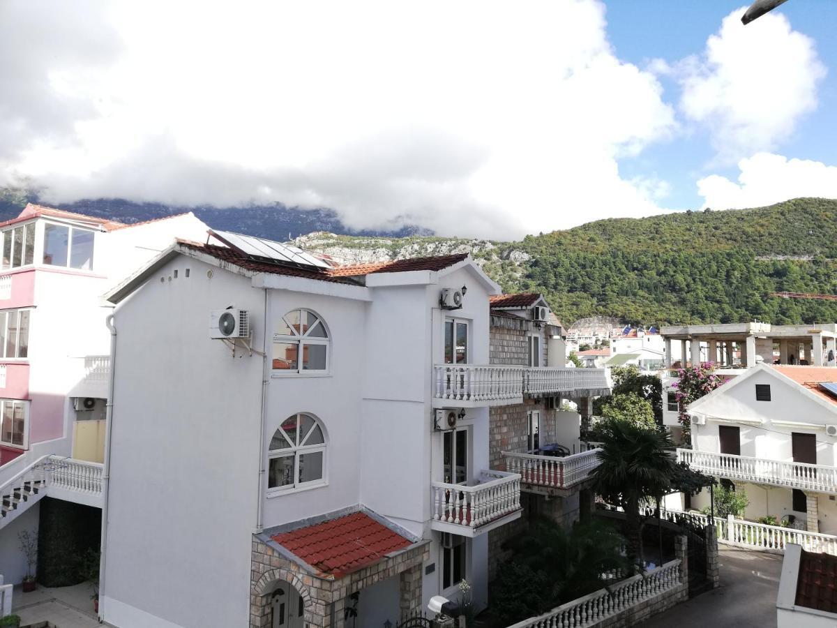 Apartment Azalea Of Budua Esterno foto
